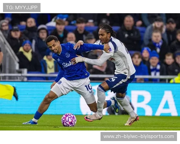 热刺新球场探秘：英超最现代化体育场之一的亮点与不足